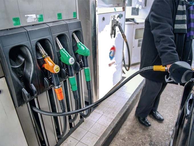 Silence, le stock de sécurité en carburant se consume dans la pénurie
