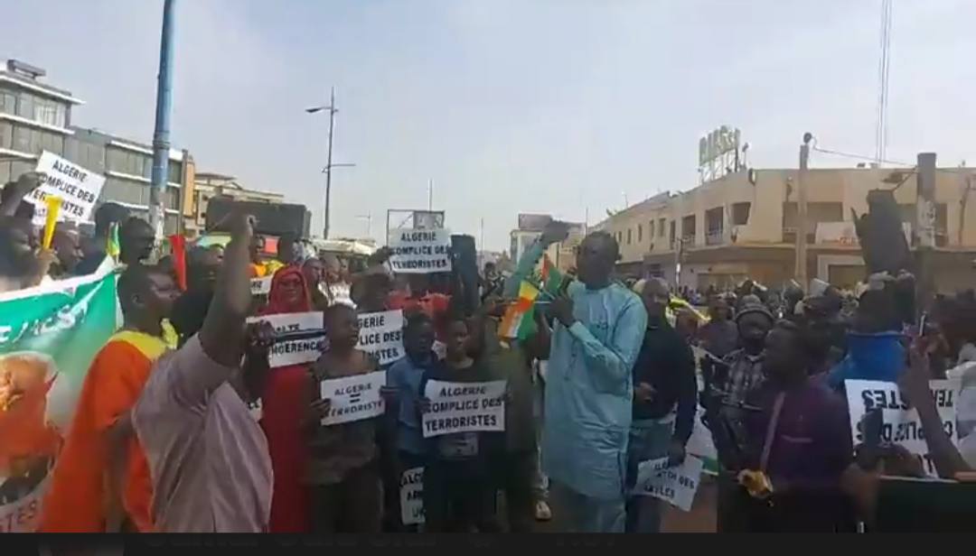 Crise diplomatique : Manifestation à Bamako contre une supposée « ingérence » algérienne