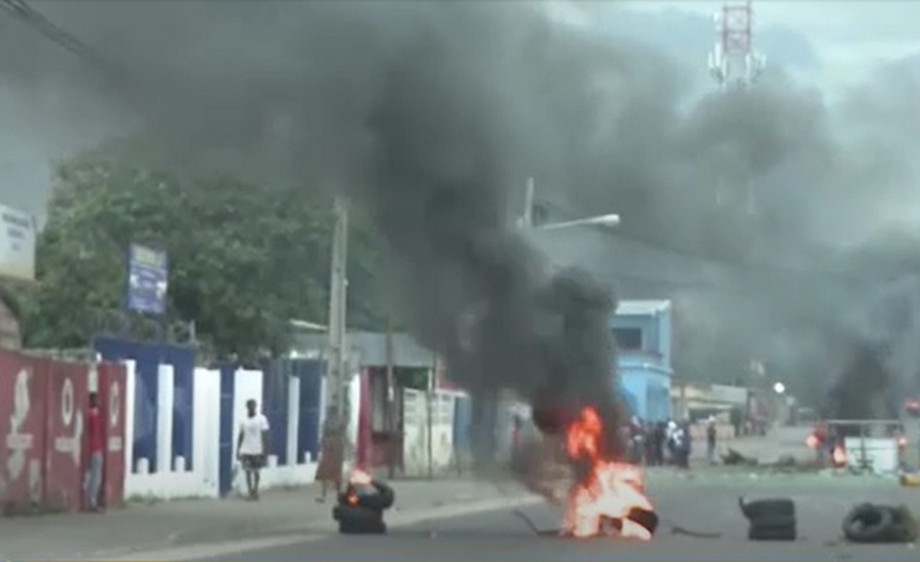 Mozambique : tensions politiques autour de l’installation du Parlement