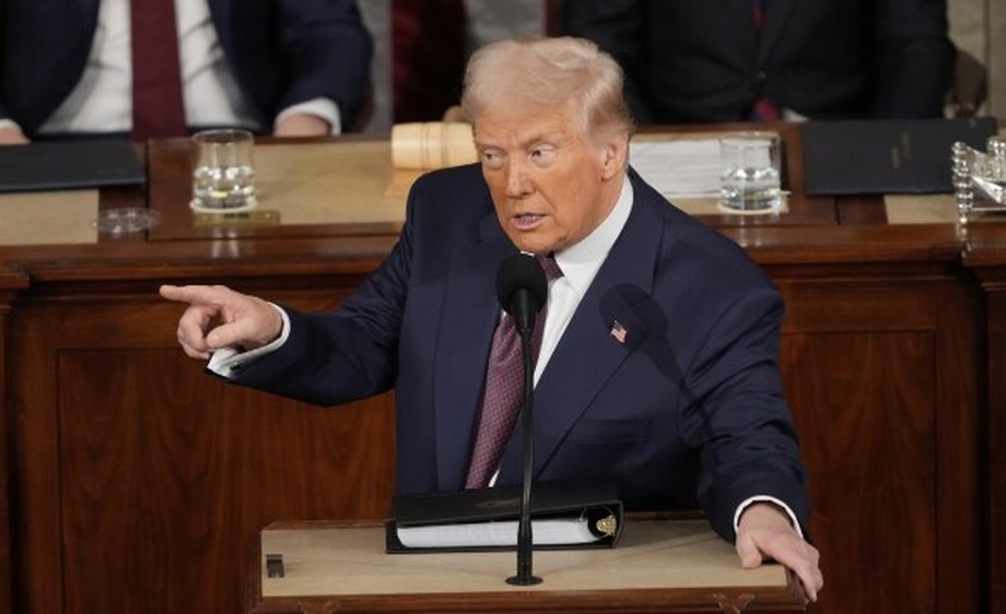 L’interdiction d’entrée aux Etats-Unis pour les ressortissants de 12 pays entre en vigueur