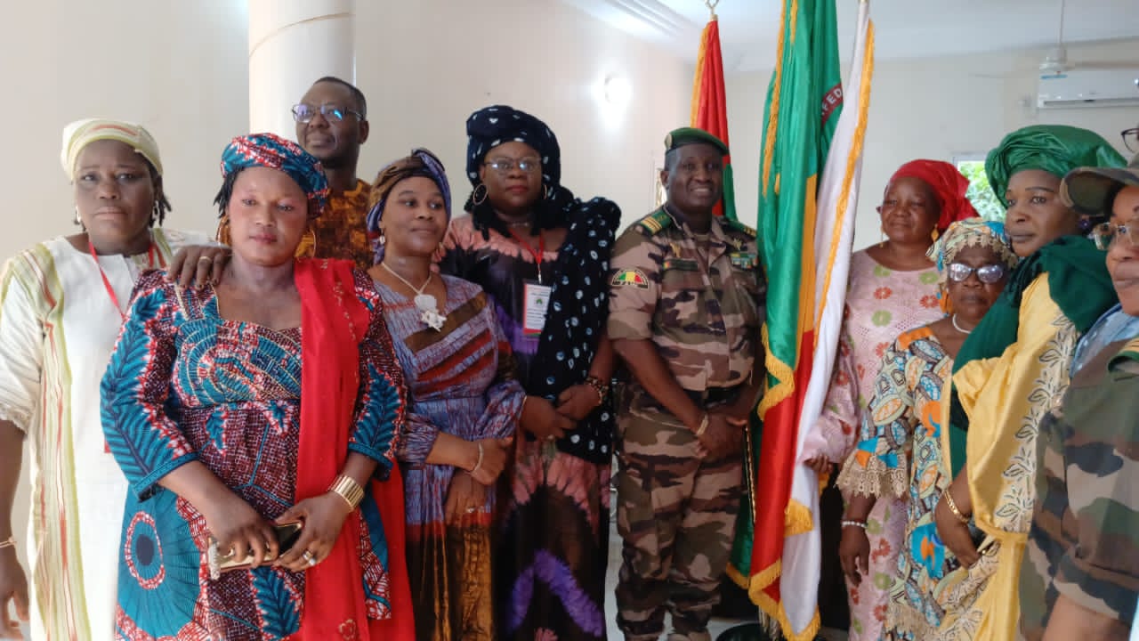 1er Forum des épouses des corps habillés de l’AES : Une délégation du Burkina en prospection au Mali