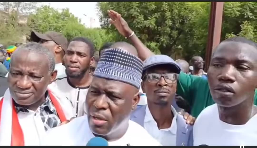 Mali : Le meeting des partis politiques saboté