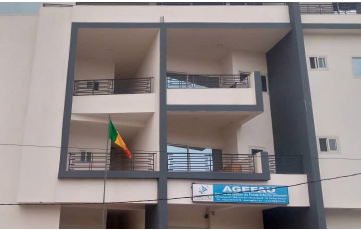 Bamako: Le directeur de l’AGEFAU, les pieds dans l’eau