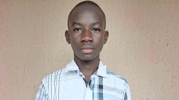 Bac 2025 : Oumar Diakité sacré premier national avec un impressionnant 18,15/20