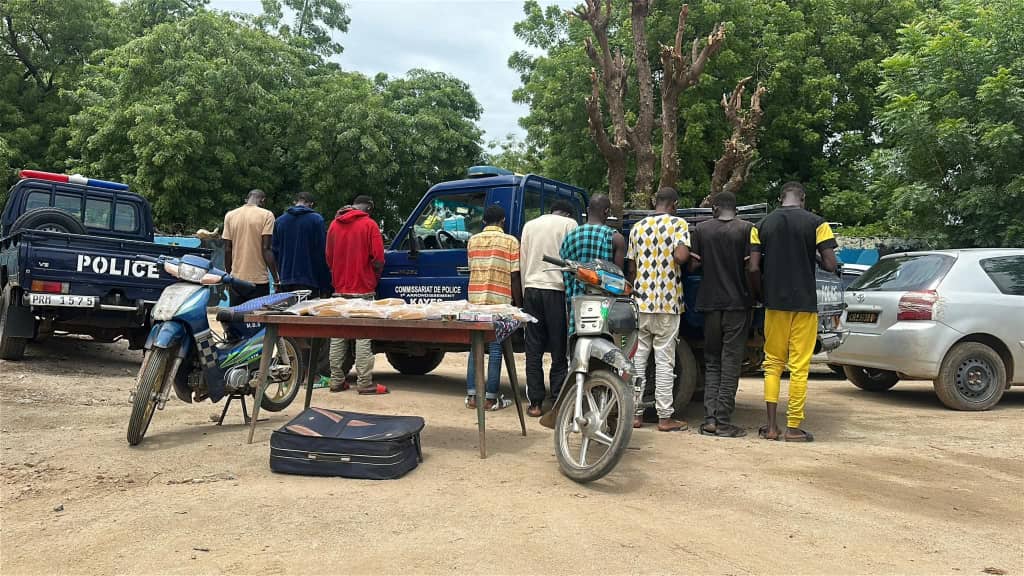 Kayes : 9 individus interpellés pour cambriolage et trafic de stupéfiants
