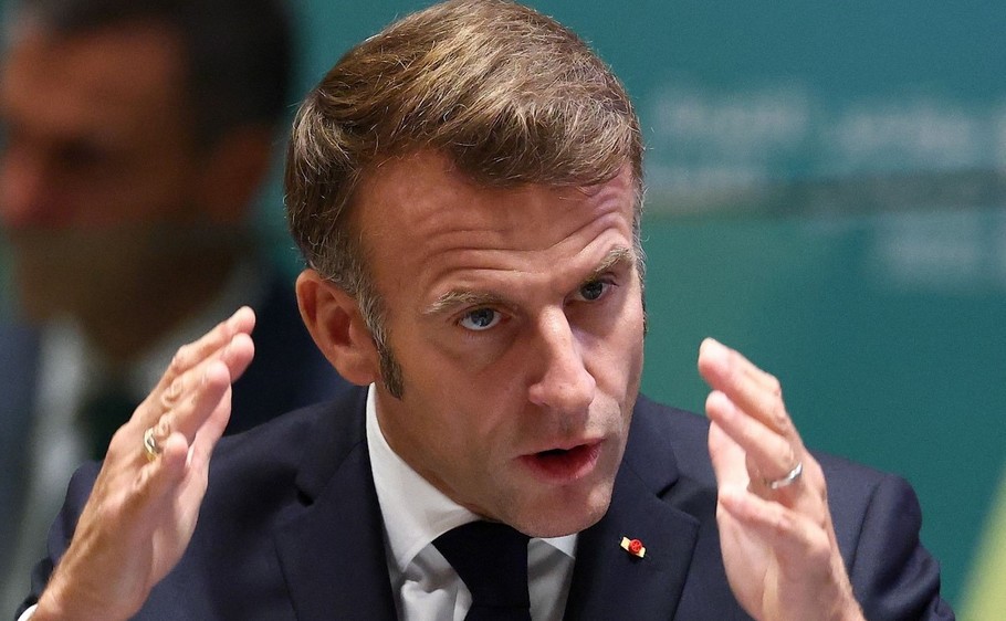 Macron : “Les attaques et menaces de mort contre les magistrats sont inadmissibles”