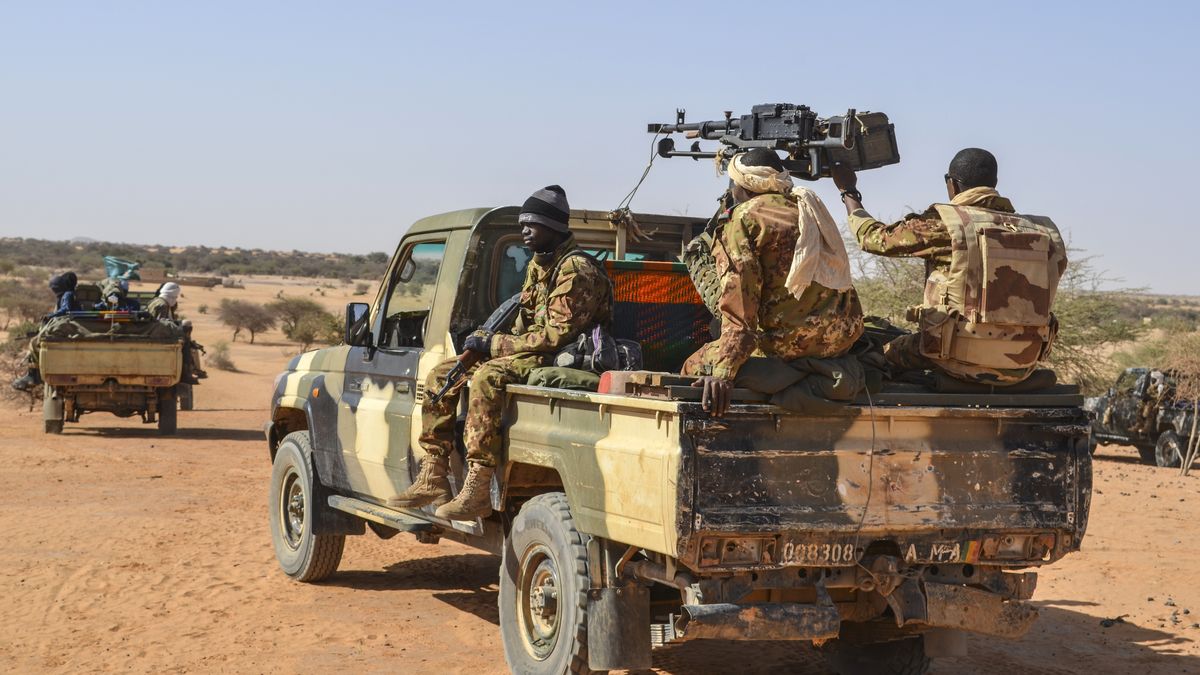Mali : les Fama neutralisent un véhicule des terroristes à IN DELIMANE