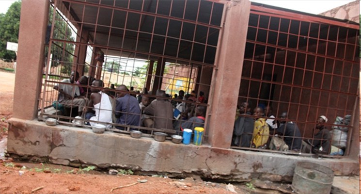 Quand les dépouilles se ramassent à la pelle à la MCA