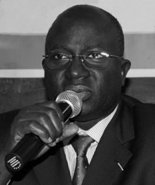 Le Mali face à une crise multidimensionnelle: Le Professeur Kissima Gakou propose une analyse lucide et des pistes stratégiques pour une sortie de crise durable.