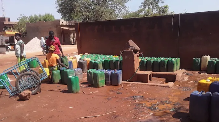 Service public de l’eau à Bamako : 72 heures sans eau : la responsabilité de la SOMAGEP interpellée