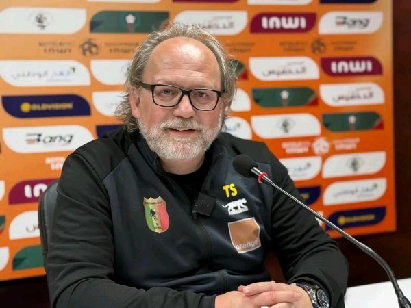 Football : La FEMAFOOT remercie Tom Saintfiet