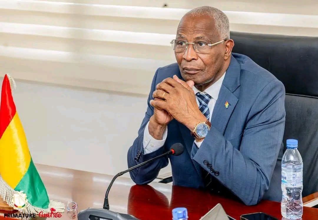 Guinée : Mamadi Doumbouya remanie le gouvernement Bah Oury, plusieurs ministres maintenus, de nouveaux visages font leur entrée