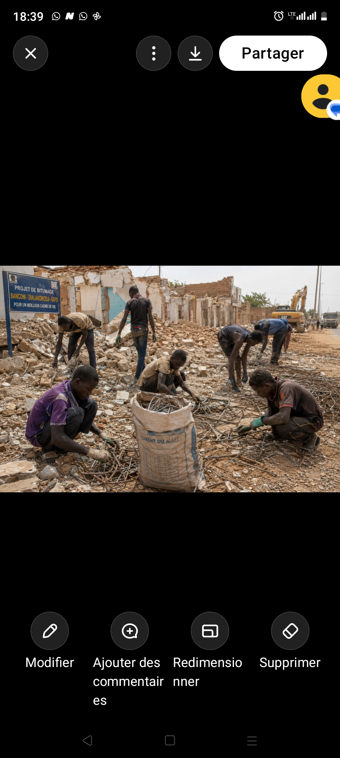Démolition des maisons dans l’emprise de la route Banconi-Dialakorodji-Safo : une aubaine pour les petits marchands de métaux 