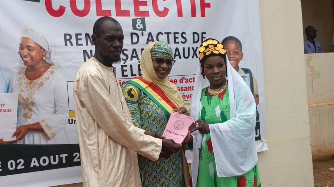 Solidarité et citoyenneté à Sangarébougou : 100 mariages célébrés et 50 actes de naissance offerts pour sceller l’avenir