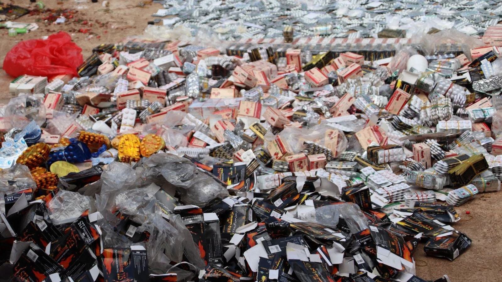300,607 KG DE PSYCHOTROPES SAISIS AU GRAND MARCHÉ DE BAMAKO: L’OCS demasquue un réseau de drogue de rue