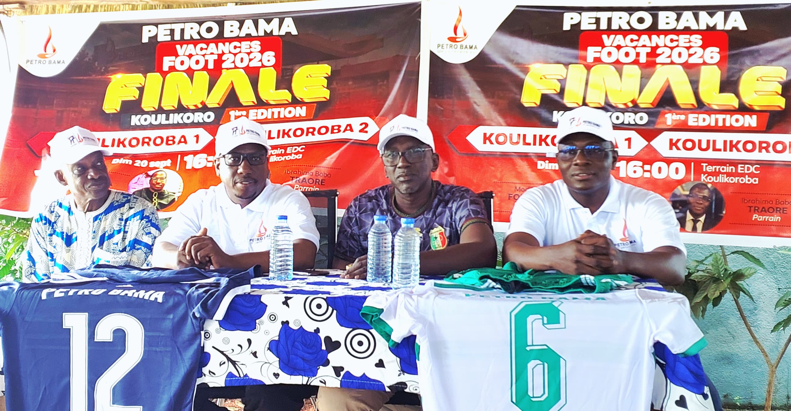 Petro Bama Vacances Foot à Koulikoro : les finalistes reçoivent leurs maillots à quelques heures de la finale