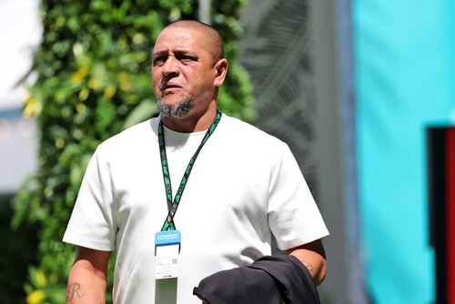 ROBERTO CARLOS : CETTE AUTRE LÉGENDE DU FOOTBALL QUI A PERDU PRESQUE TOUT