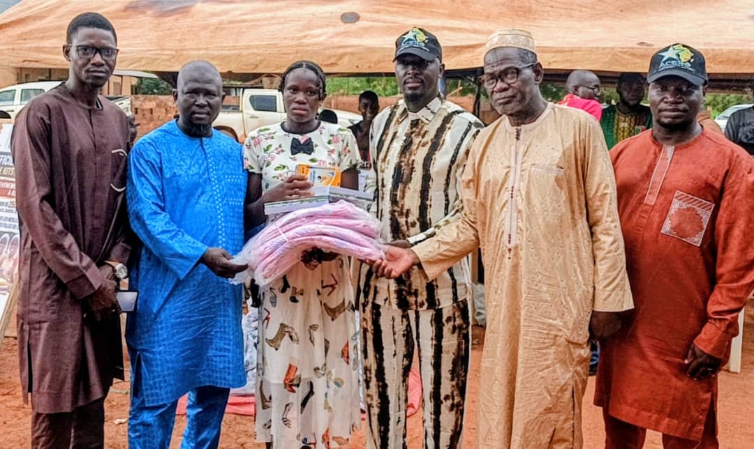 ÉDUCATION : L’ACER et MOULINA MINING SARL soutiennent l’excellence des filles à Kéniéba