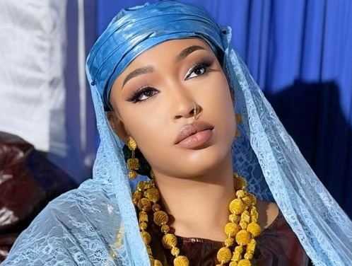 Sadio Diaby, alias Sandy Bbeuh : une entrepreneure malienne à la conquête des réseaux sociaux