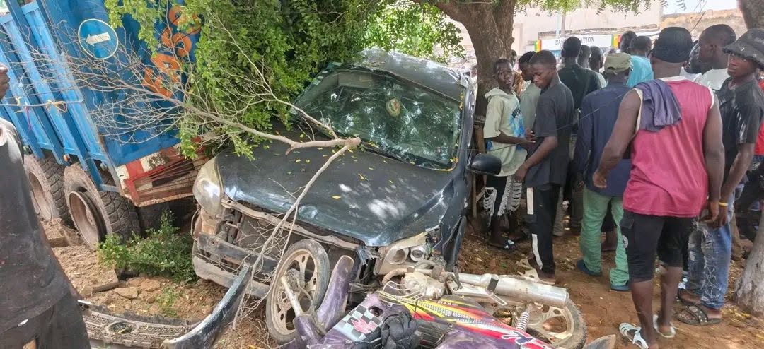 Route du gouvernorat (KAYES) : Plus de peur que de mal après l&rsquo;accident d&rsquo;un poids lourd