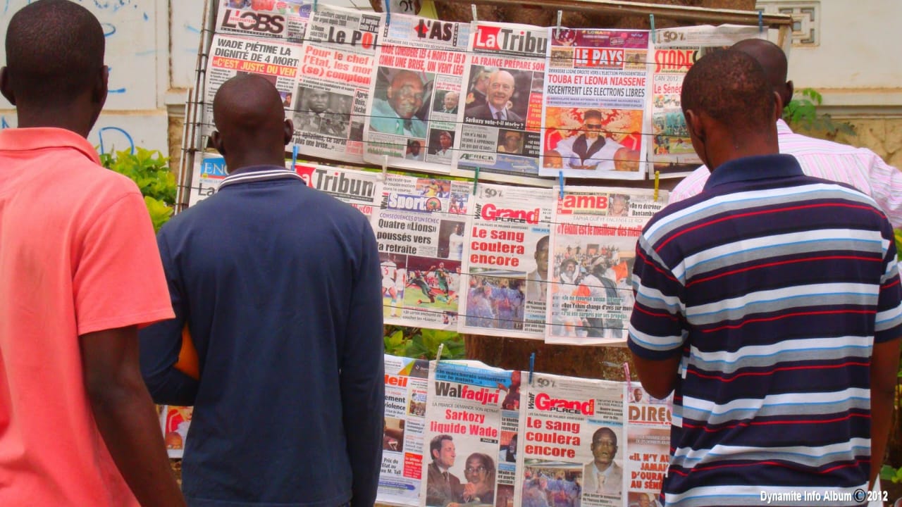SÉNÉGAL : L’ÉTAT PRÉVOIT LA REPRISE DES CONVENTIONS PUBLICITAIRES AVEC LA PRESSE PRIVÉE