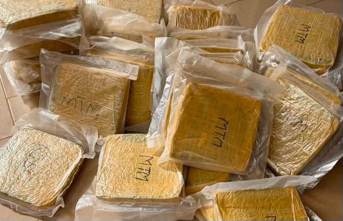 KOUTIALA : la Douane découvre un dépôt de drogue dans un hameau de culture